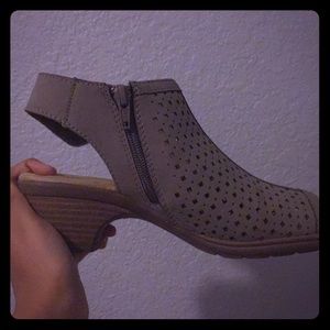 Grey Zip and Velcro Wedges